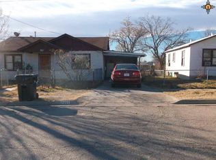 2411 Wyoming St, Carlsbad, NM 88220