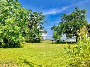 483 Benachi Ave #6, Biloxi, MS 39530