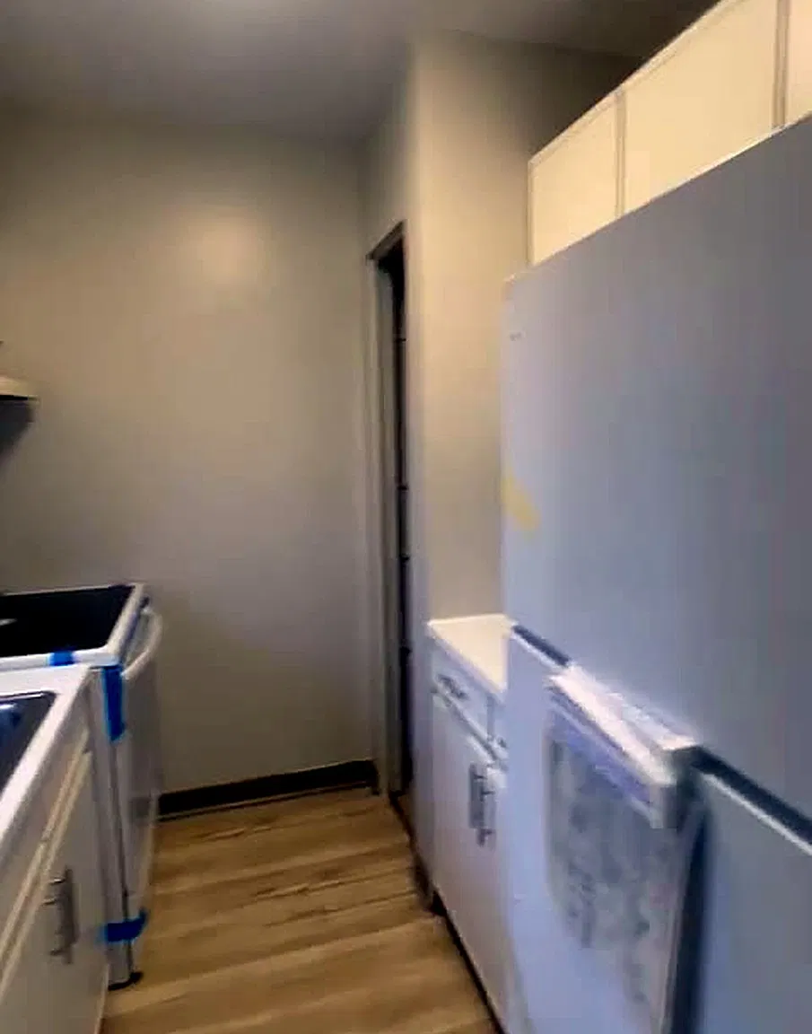 2 bed, 850 sqft, $1,600 — Photo 3