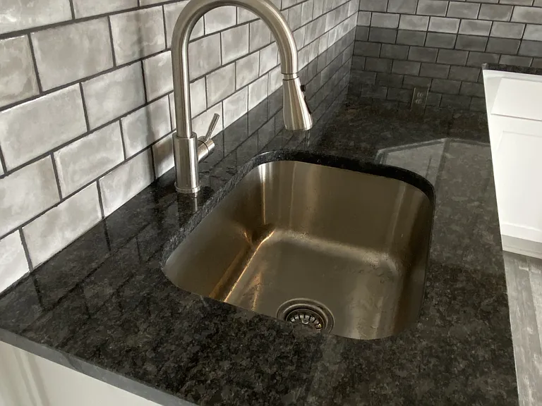 3 Negus St #3L — Photo 7
