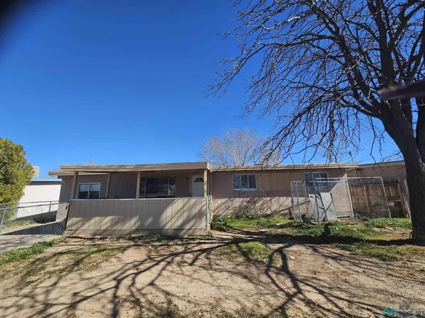 2807 S Emerald Dr, Roswell, NM 88203