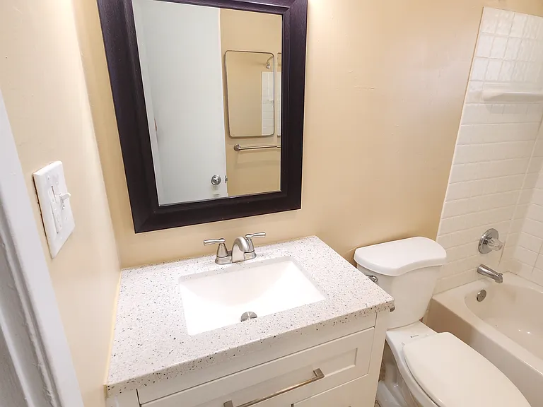 Arden Town Apartments — Photo 13