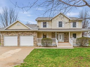 22326 Harbor Ln, Council Bluffs, IA 51503