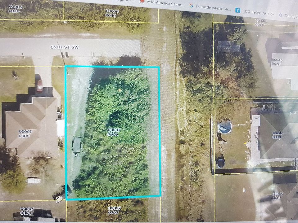 2nd image of 2901 16th St SW
