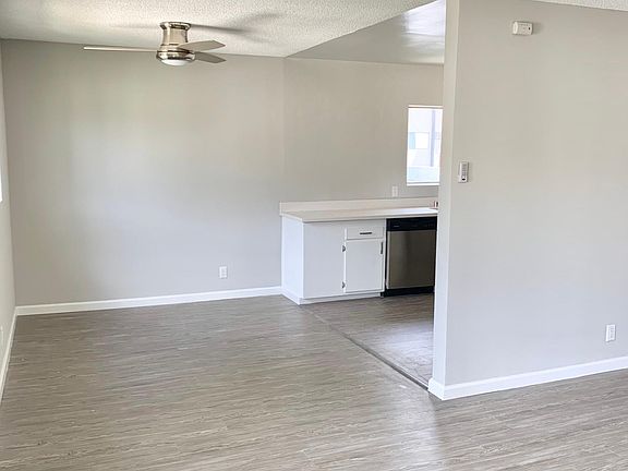 3rd image of 11565 Erwin St APT 8