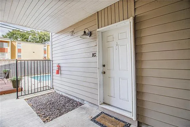 2800 Steamship Cir #1C — Photo 2