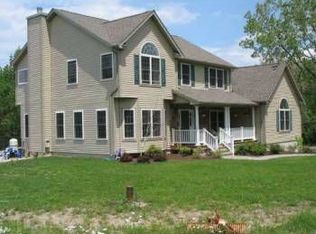 94 Mtn Lodge Rd, Washingtonville, NY 10992