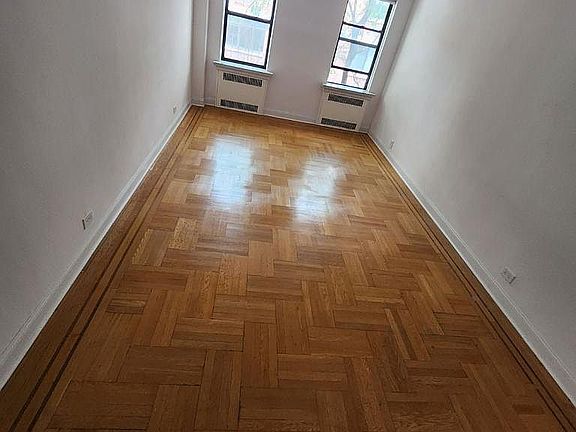 2nd image of 331 E 71st St #4E