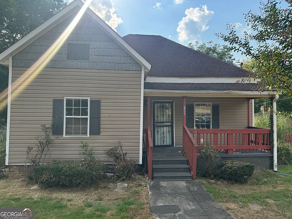 1000 Juniper St