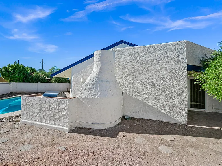 7725 E Rovey Ave — Photo 26