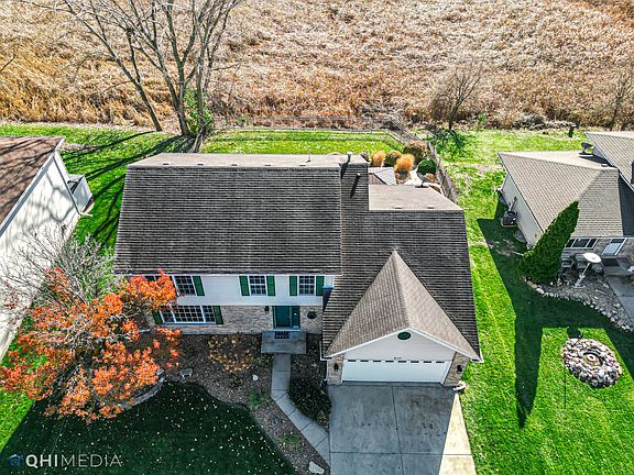 2nd image of 2111 Manico Dr