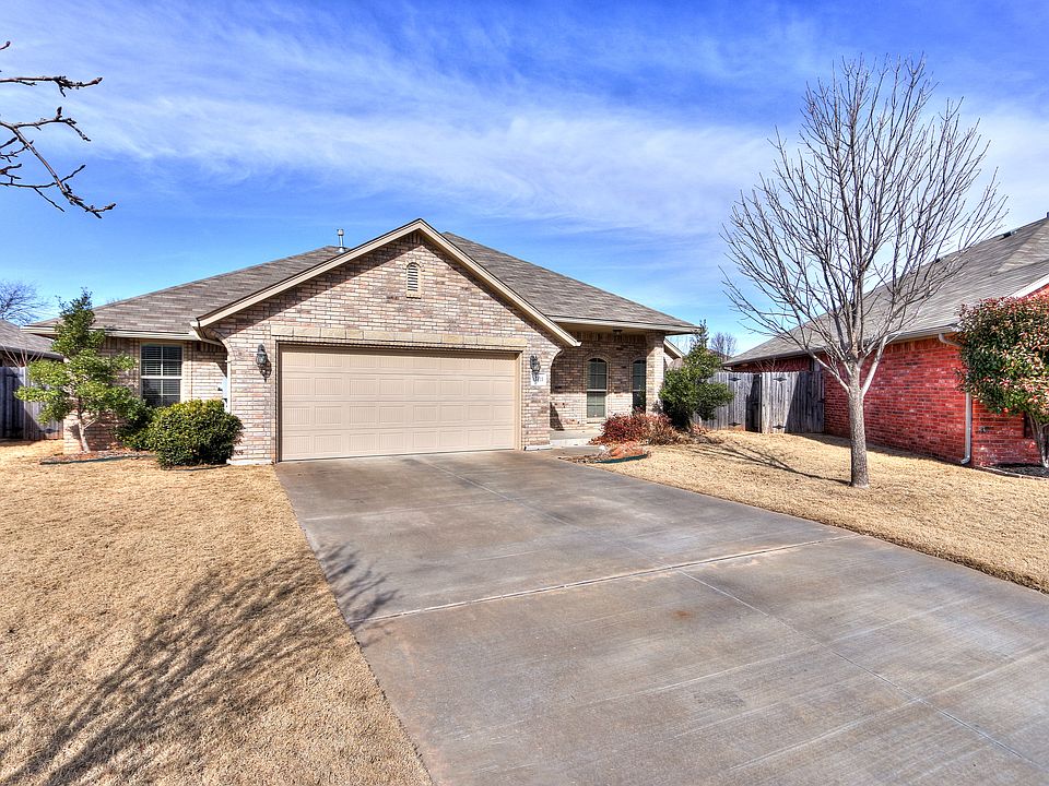 2nd image of 13413 Cross Vine Ct