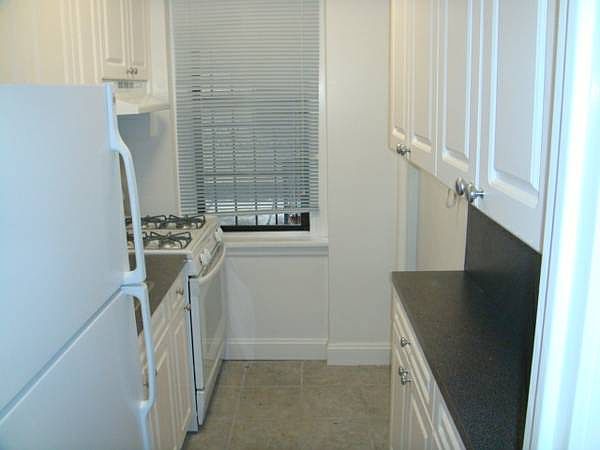 2nd image of 615 W 172nd St APT 3d