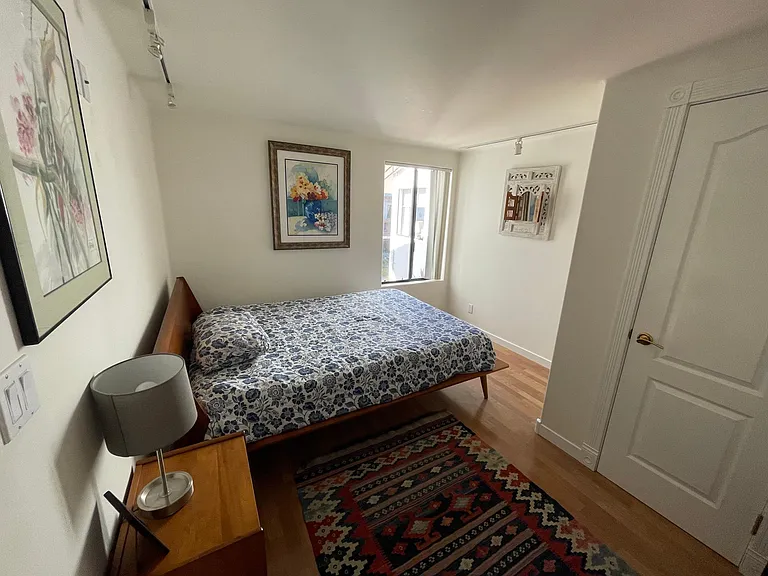 2nd Bedroom Queen Bed