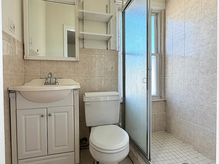 11 Snow St #2R — Photo 6