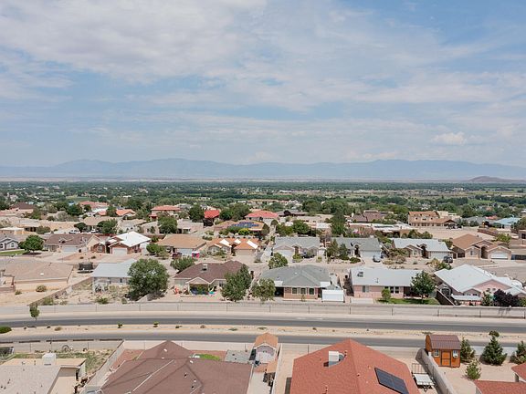 3rd image of 1311 Vista Centro Dr SW