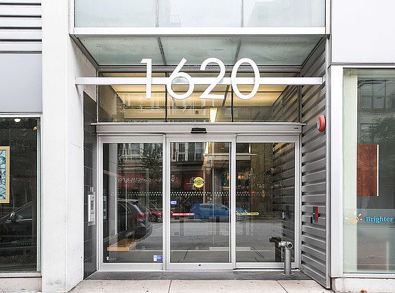 2nd image of 1620 S Michigan Ave Unit 917