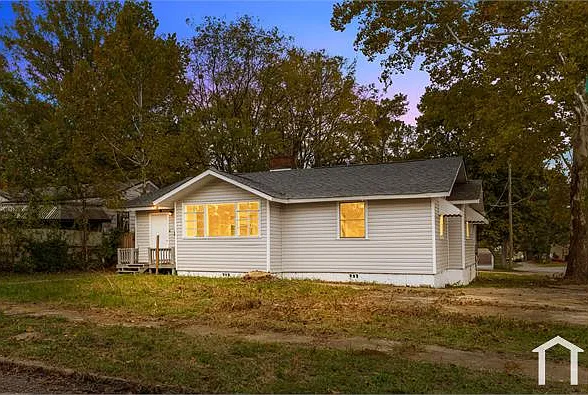 1893 Princeton Ct SW — Photo 15