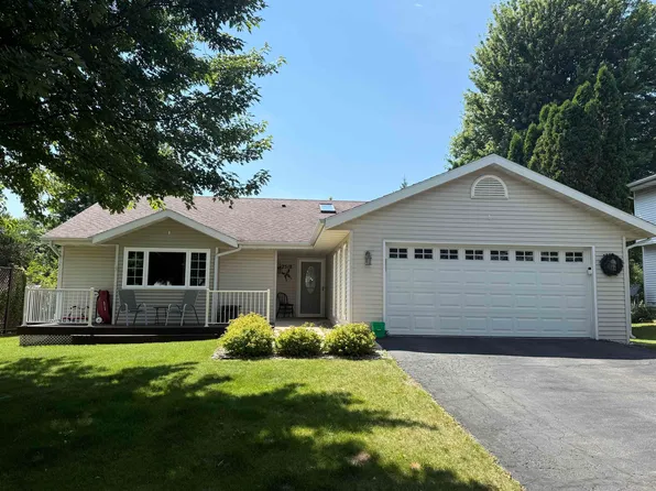 2518 Scenic Ridge Dr, Madison, WI 53719