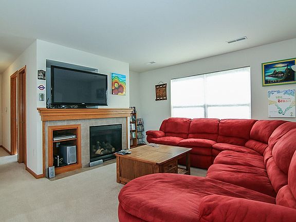 2nd image of 4726 Poplar Creek Dr #B5-6