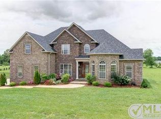 2112 Trieste Trl, Adams, TN 37010