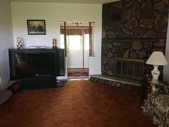 5th image of 24 Santa Fe Dr