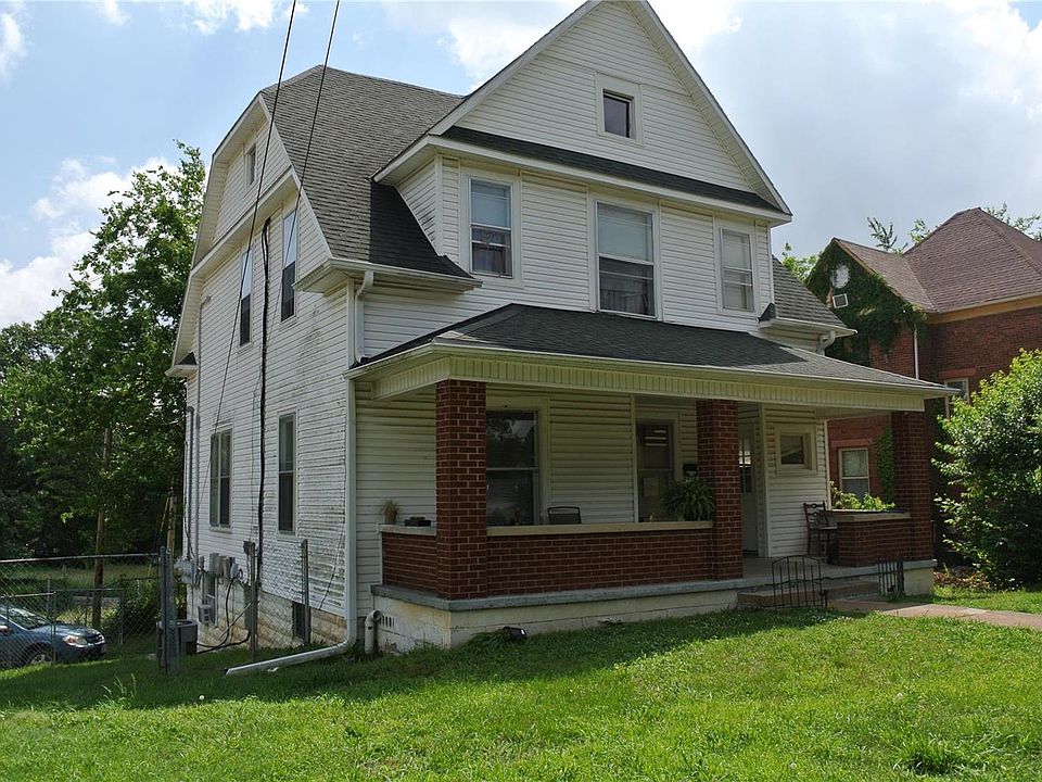 1st image of 914 N Main St