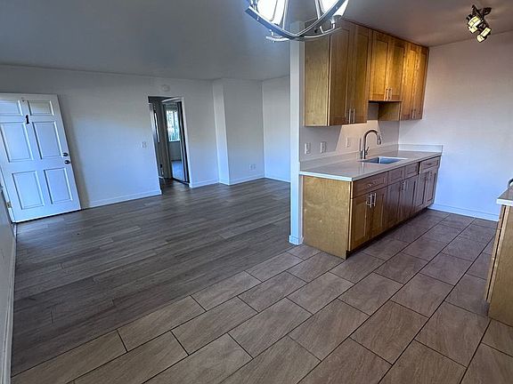4th image of 1205 Allerton St APT 1