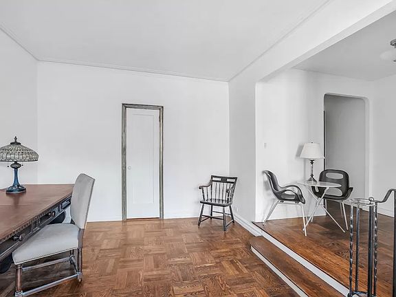 5th image of 250 W 24th St APT 6AW