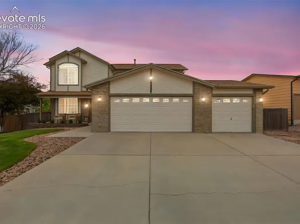 7325 Sue Ln, Colorado Springs, CO 80925