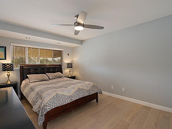 5th image of 1661 Via Madrina St