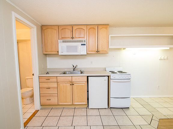 774 19th Street Unit 4 Kitchen