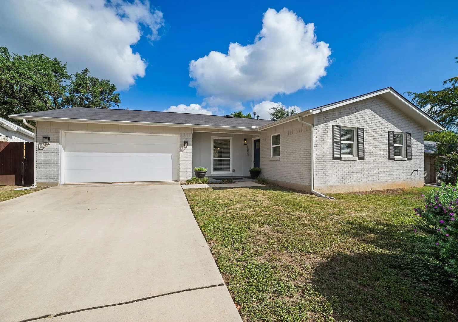 Beautifully Renovated 4-Bedroom, 2-Bath Home! — Photo 1