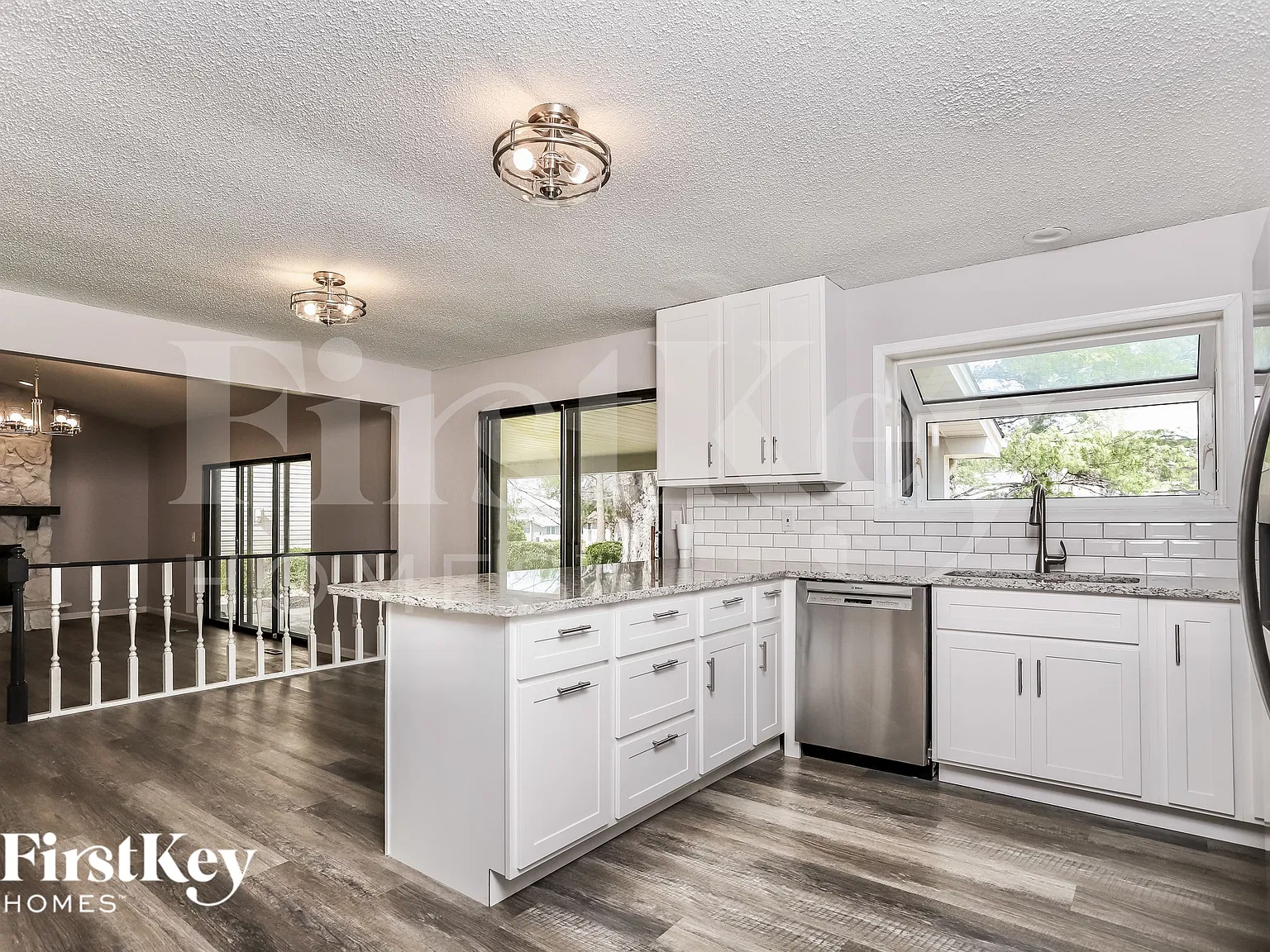4 bed, 2.5 bath, 1445 sqft, $2,590 — Photo 4