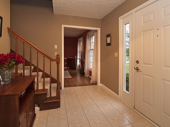 2nd image of 32290 Country Club Dr