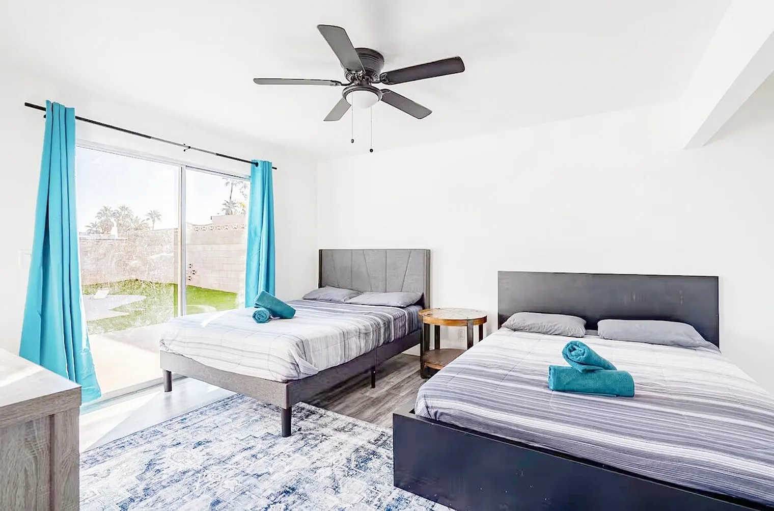 4 bed, 2.0 bath, $7,713 — Photo 2