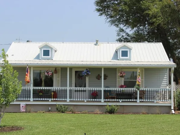 692 Key Rd, Hope, KS 67451