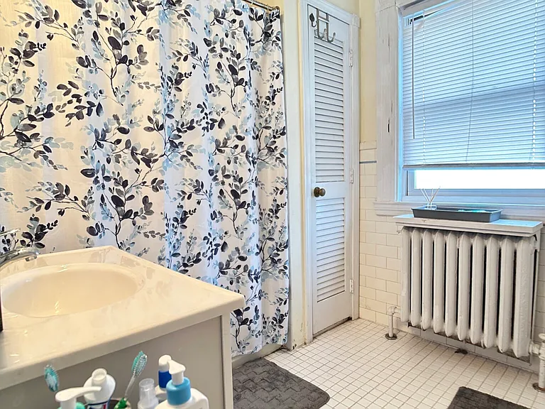 15 Elko St #2A — Photo 7