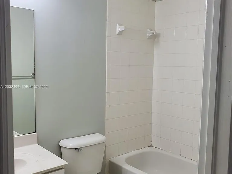 2242 NE 42nd Cir #2242 — Photo 13