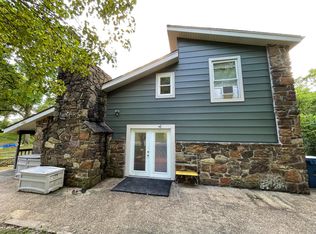 159 Redbud St, Hollister, MO 65672