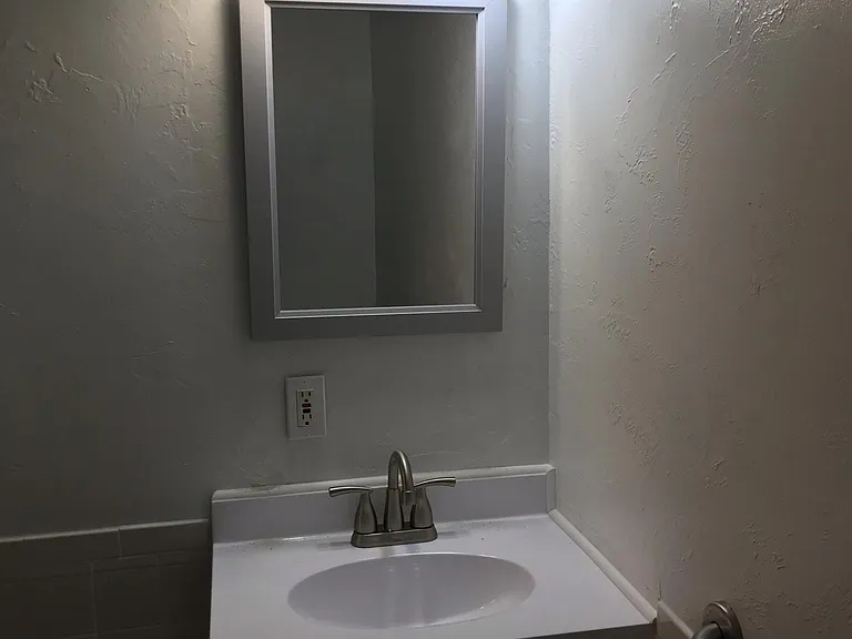 1312 Highlands Dr #3 — Photo 9