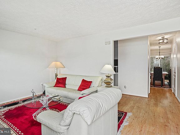 3rd image of 16151 Brookmead Ct