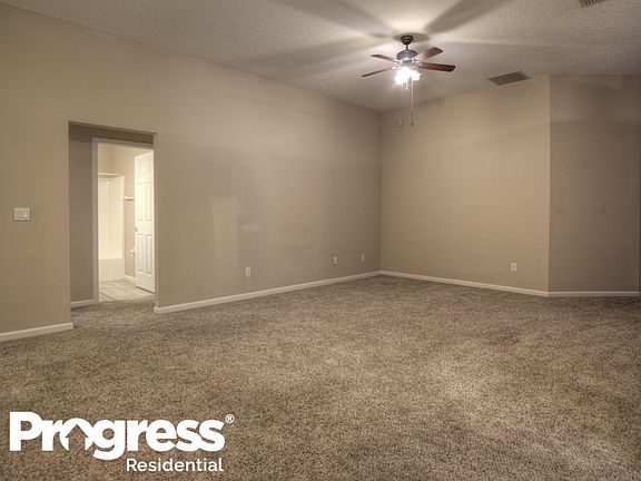 3rd image of 1015 Otter Creek Dr