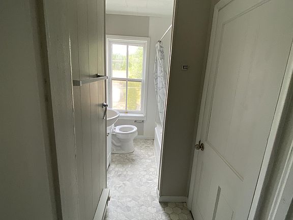 3rd image of 130 S Main St #3