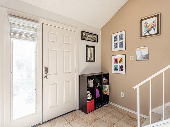 2nd image of 15606 Cabot Creek Cir