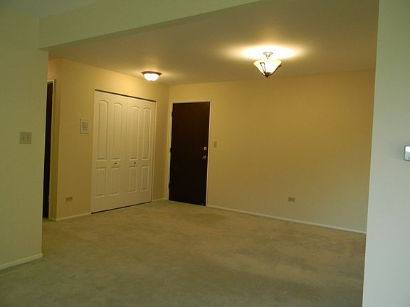 Entry-Coat Closet