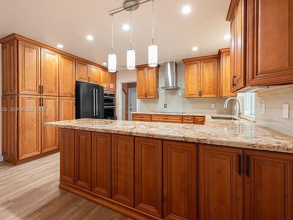 5th image of 8331 SW 156th St