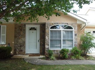 20 Carriage Ct, Franklin, NC 28734