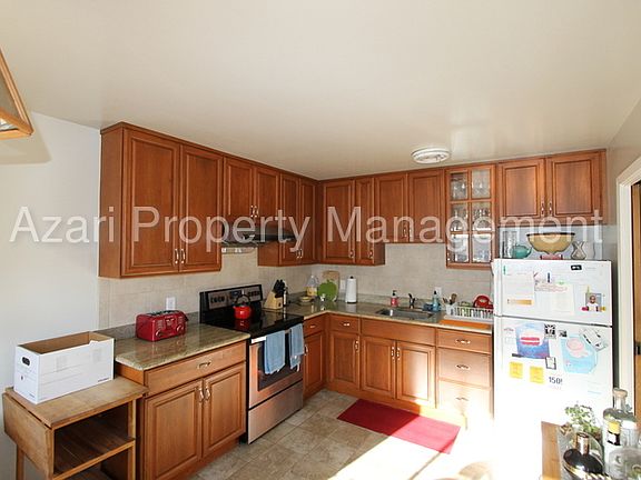 4th image of 159 23rd Ave APT 4