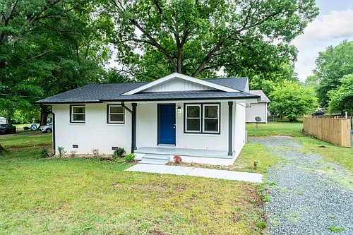 1322 Elm St Photo 1